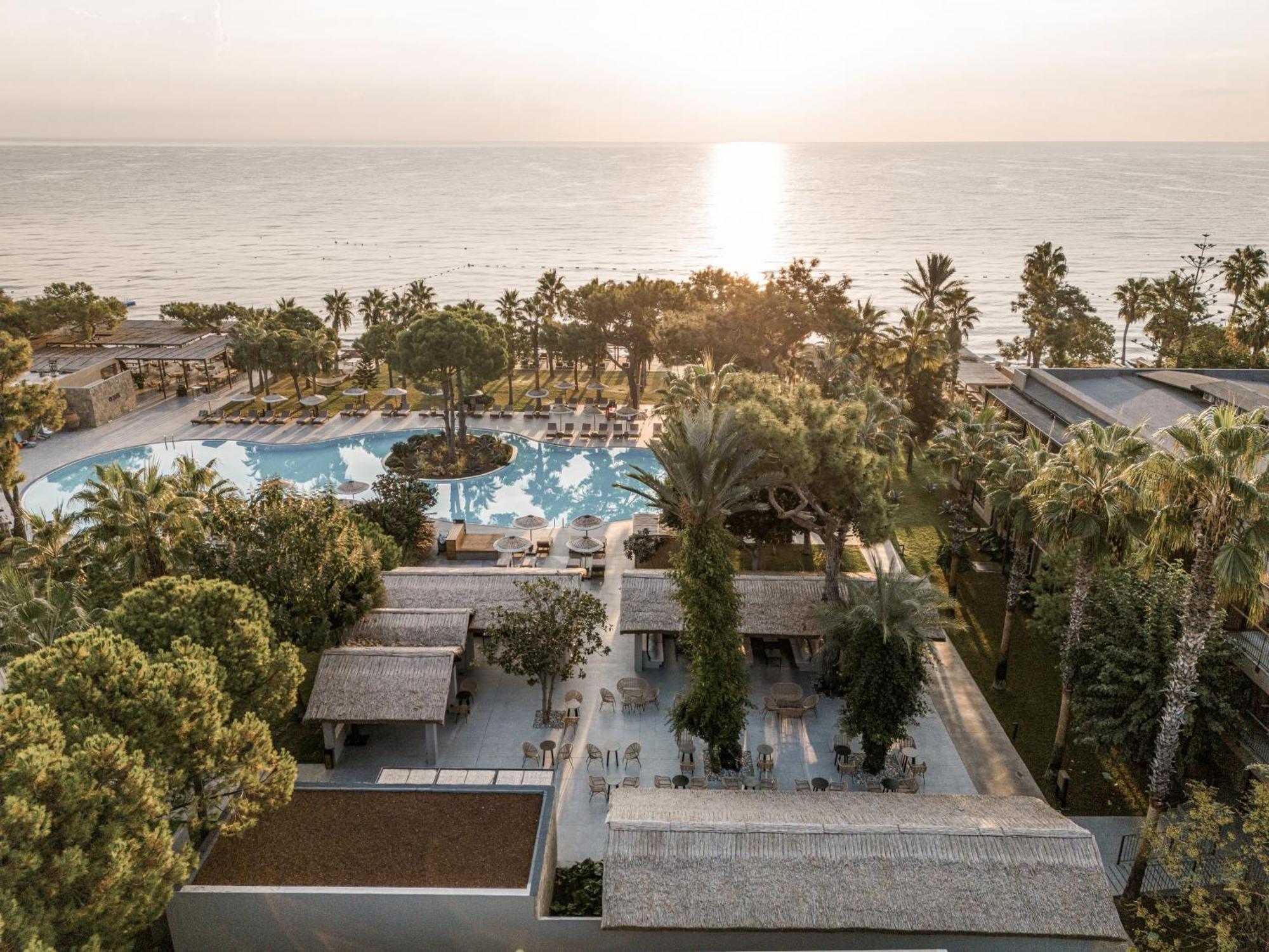 Balmy Hotel 4*